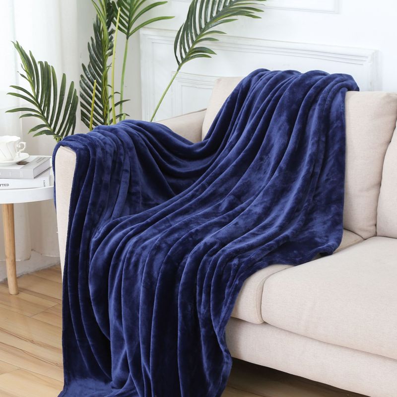Large Fleece Throw, Navy